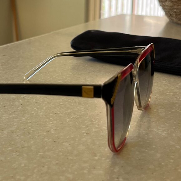 Vintage PIAVE 266 Clear/Red/Black Sunglasses – Italian Craftmanship - Picture 3 of 5
